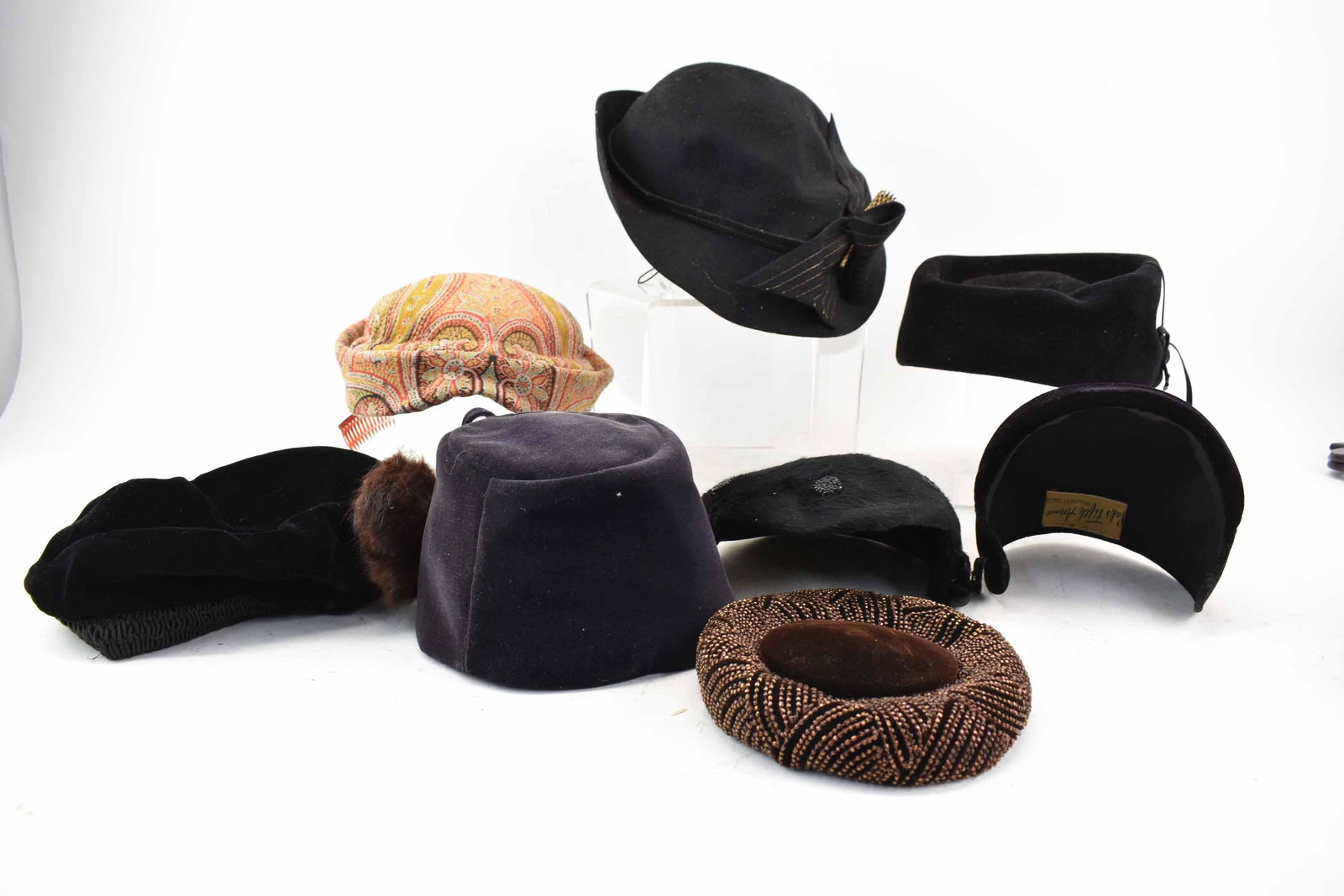 Group of Assorted Women's Vintage Hats (1 of 8)
