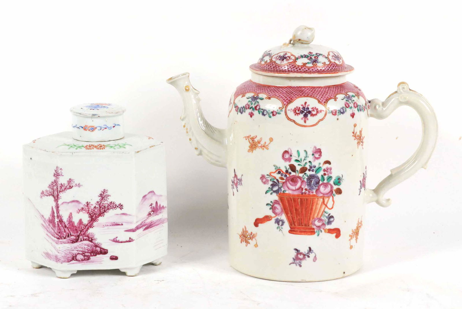 Chinese Export Covered Coffeepot (1 of 7)