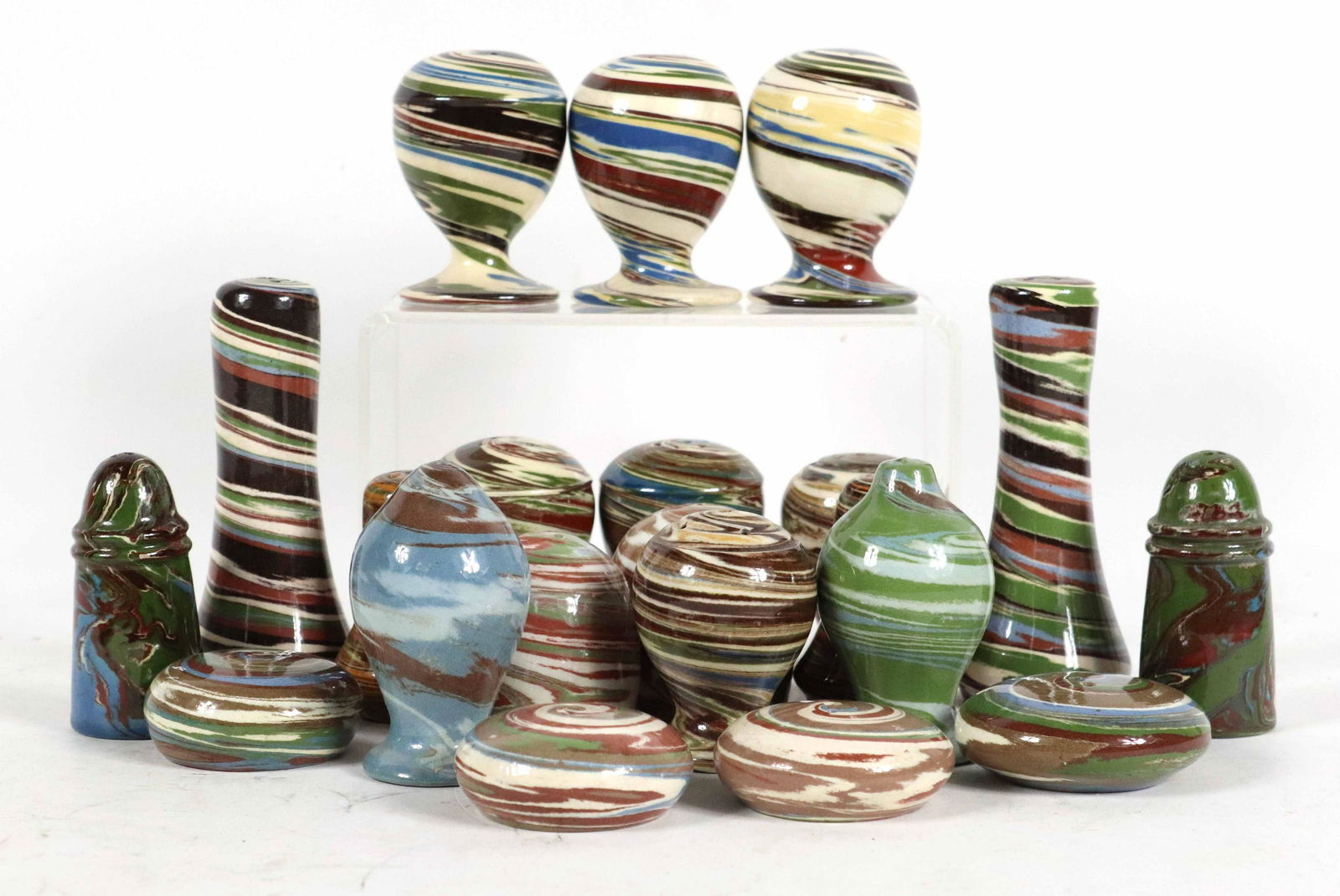 21 Desert Sands Pottery Salt & Pepper Shakers (1 of 7)