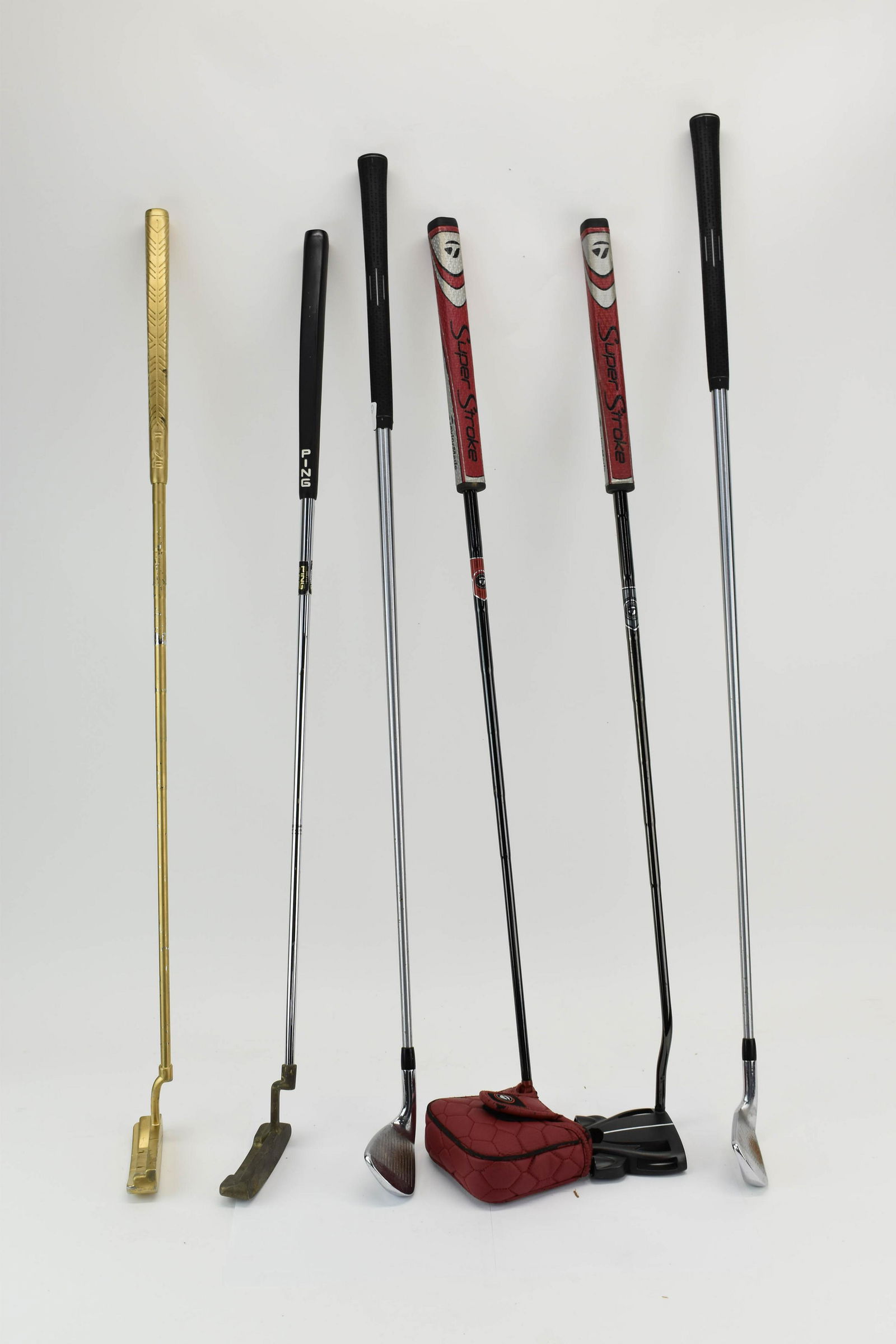 Group of Assorted Golf Clubs (1 of 5)