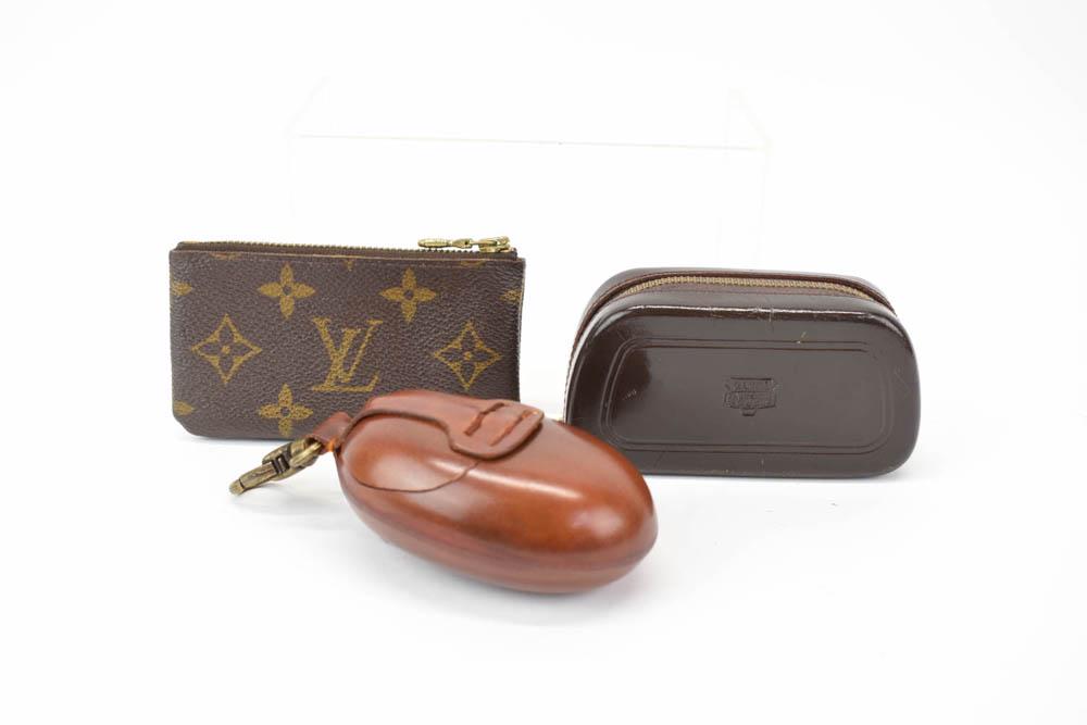 Japanese Vintage Nikon Binoculars With Case (1 of 9)