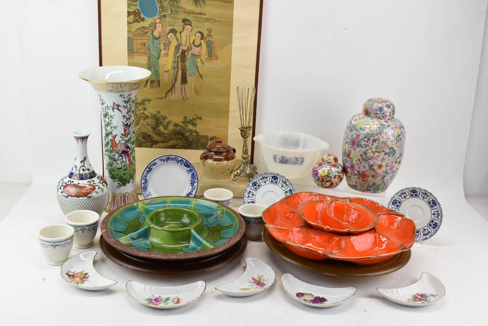 Group of Assorted Table Articles (1 of 19)