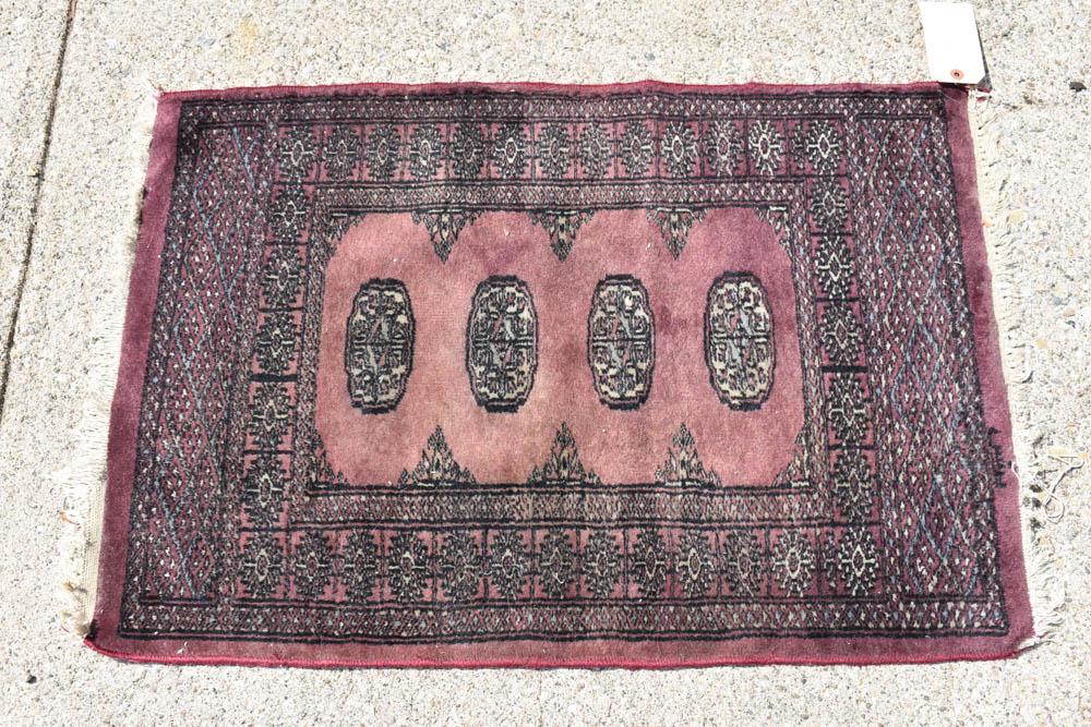 Group of Assorted Oriental Style Throw Rugs (1 of 17)