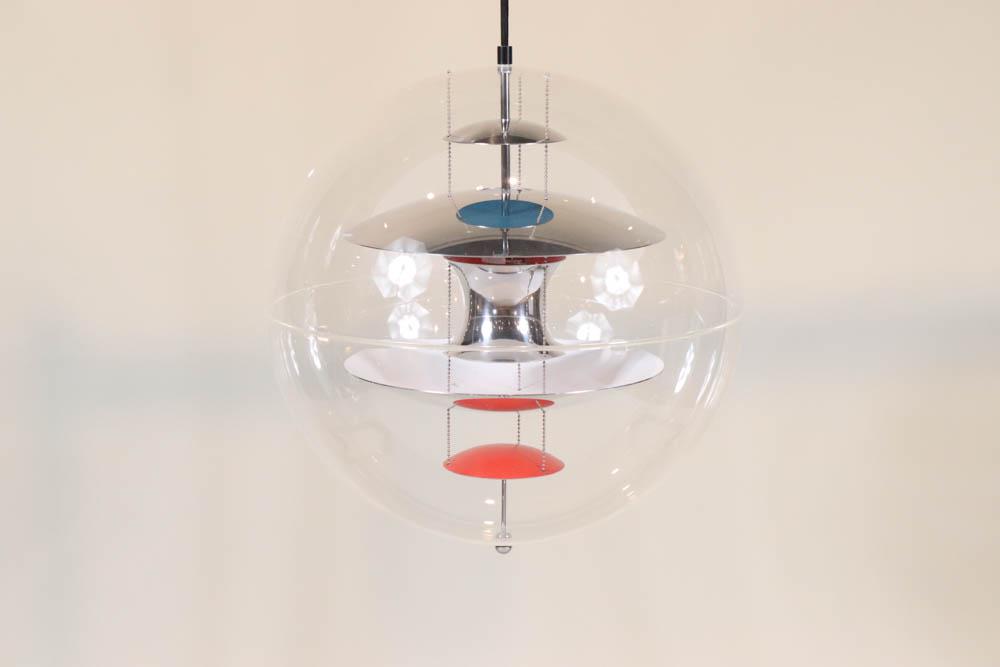 Verner Panton VP-Globe Chandelier (1 of 6)