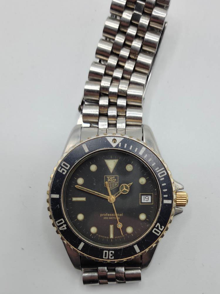 Vintage Tag Heuer Professional 200m Men's Watch: Vintage Tag Heuer Professional 200m Men's Watch in overall good condition. wear/worn/scratches to case and crystal but nothing major. Quartz movement but not checked or guaranteed in any manner. appro