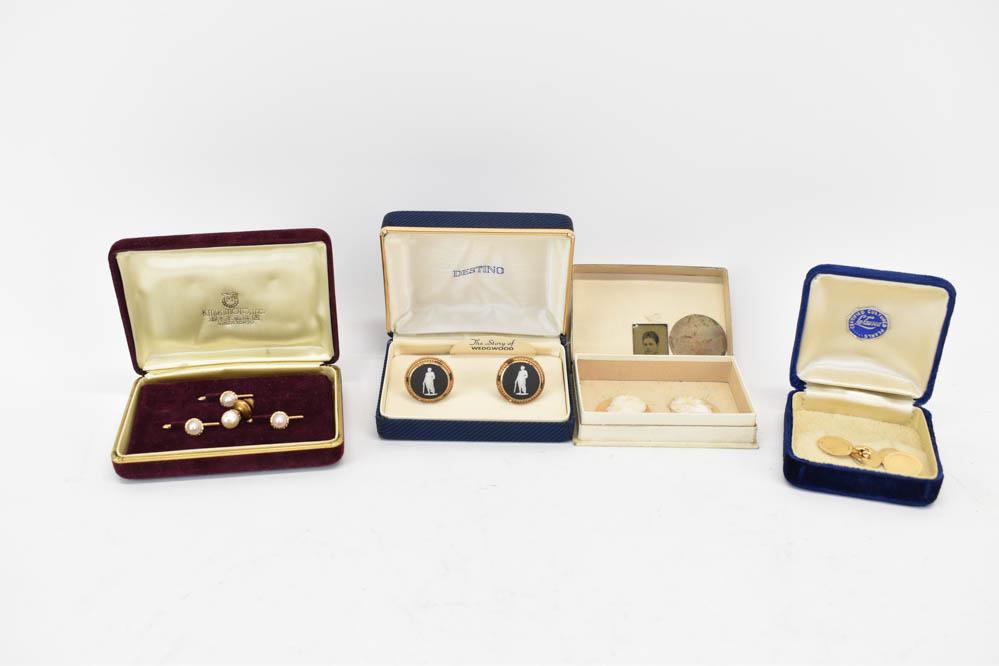 Wedgwood 12k Gold Filled Cuff Links (1 of 15)