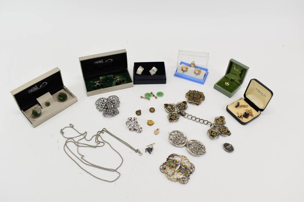 Group of Vintage Buckles (1 of 16)