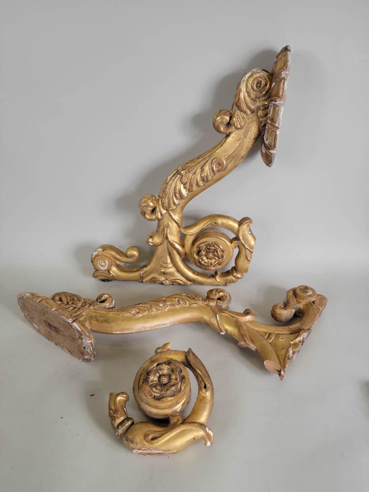 Pair of Antique 18th c. Architectural Brackets (1 of 10)