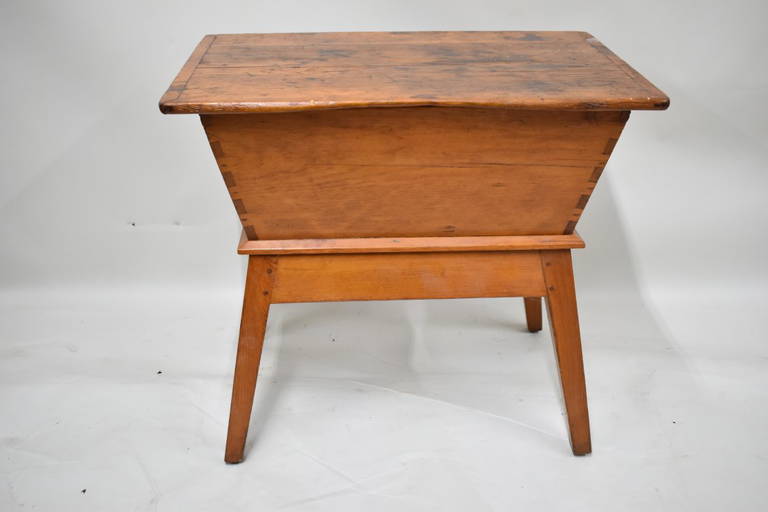 Antique Pine Dough Box