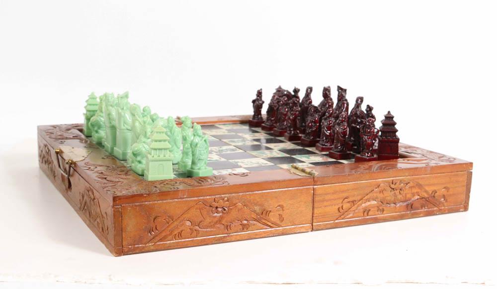 Terra Cotta Full Chess Set with Foldable board (1 of 12)