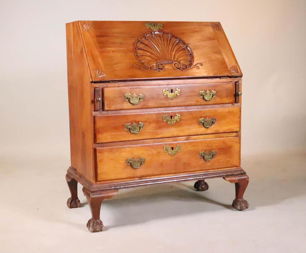 Chippendale Style Carved Mahogany Slant-Front Desk: 19th/20th C. 37"h x 30"w x 16-1/2"d Provenance: Property from the Collection of Steve and Stephanie Alpert