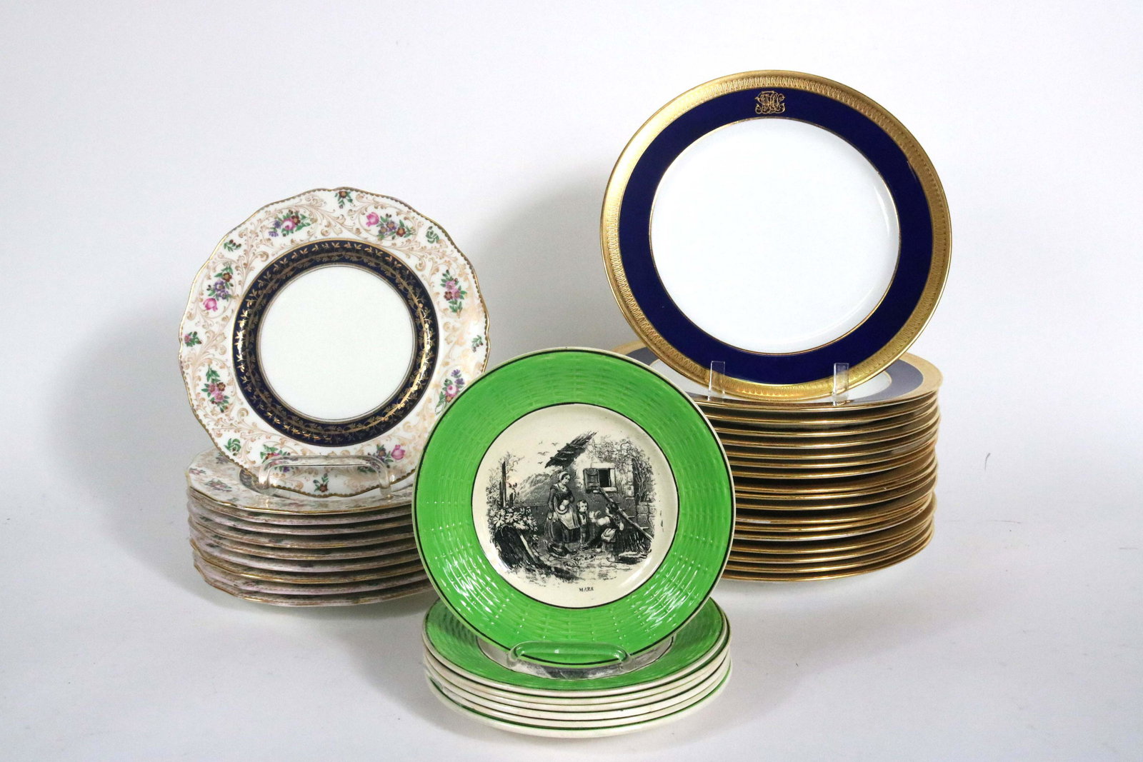 Eighteen Minton Gold Cobalt Blue Dinner Plates (1 of 12)