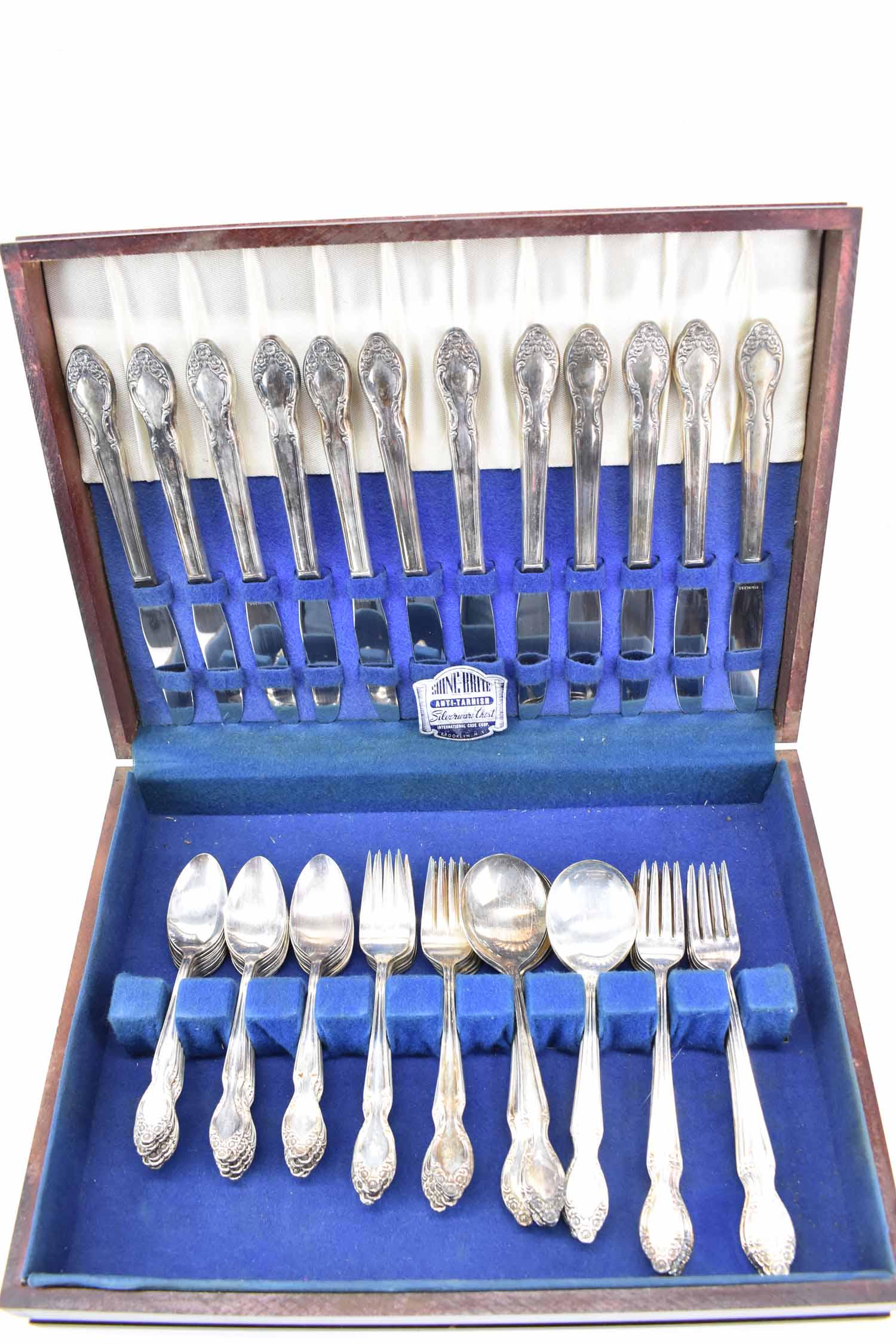 72 Piece W Rogers Silver Plate Flatware Set Box (1 of 6)