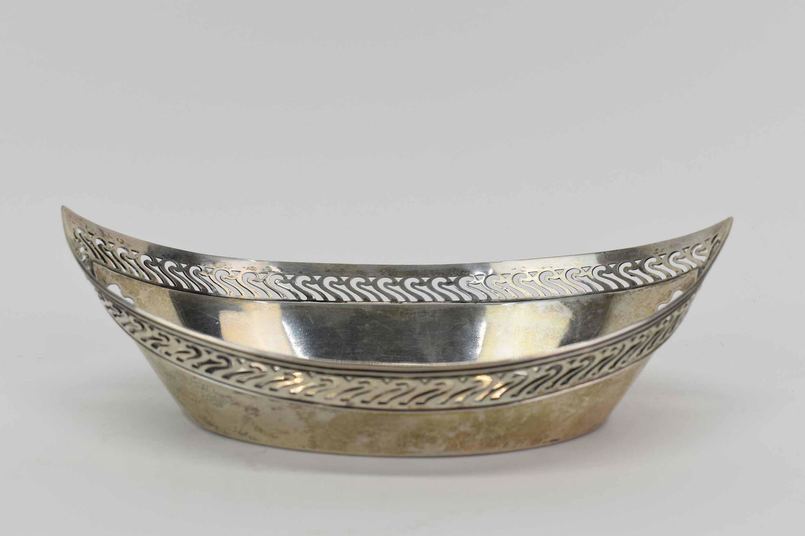 German 800 Silver Reticulated Oval Dish (1 of 6)