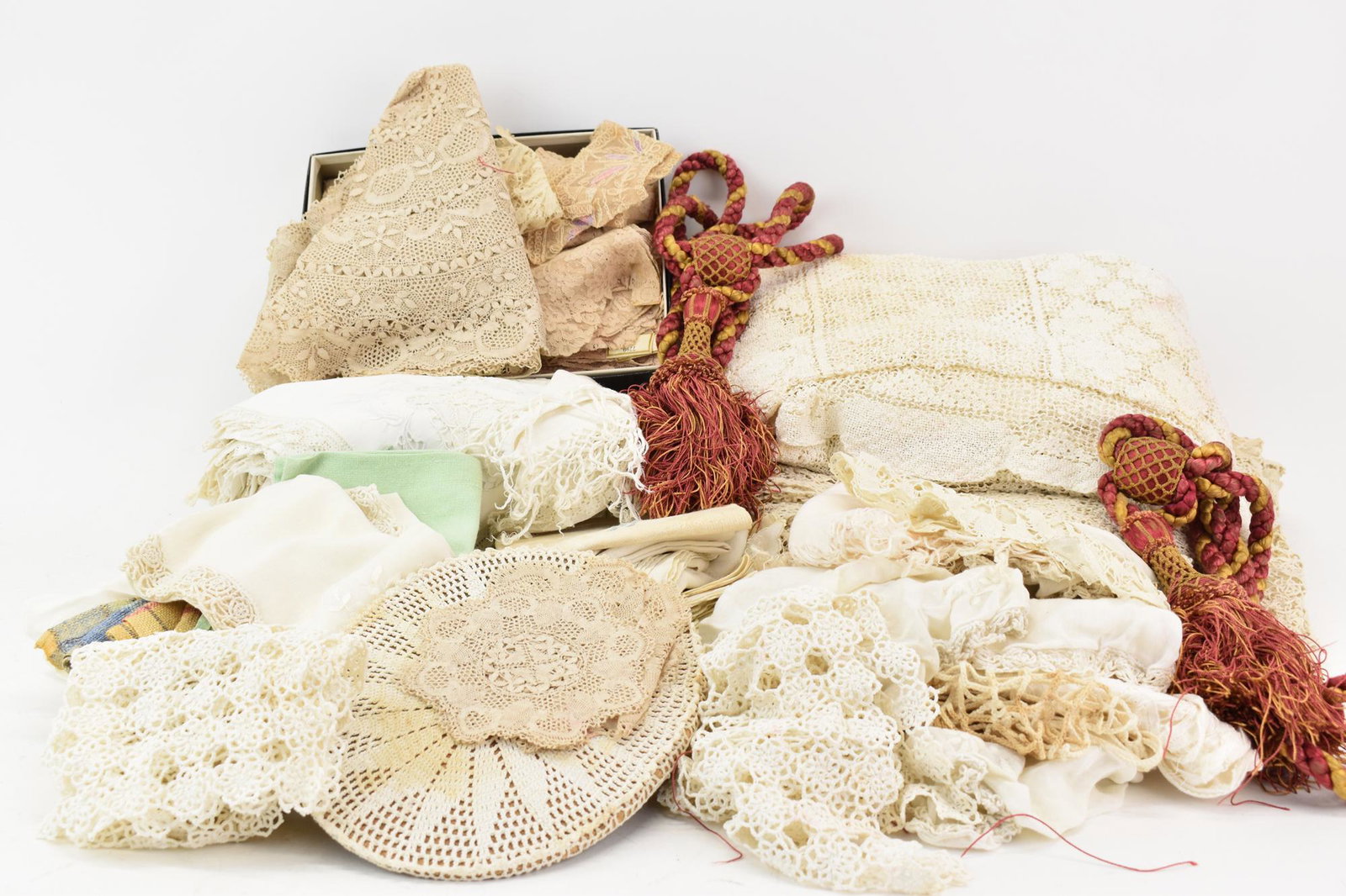 Large Lot of Lace and Textiles: Large Lot of Lace and Textiles, including antique lace fragments, as well as table linens Provenance: By descent, Clinedinst family, New York and Philadelphia