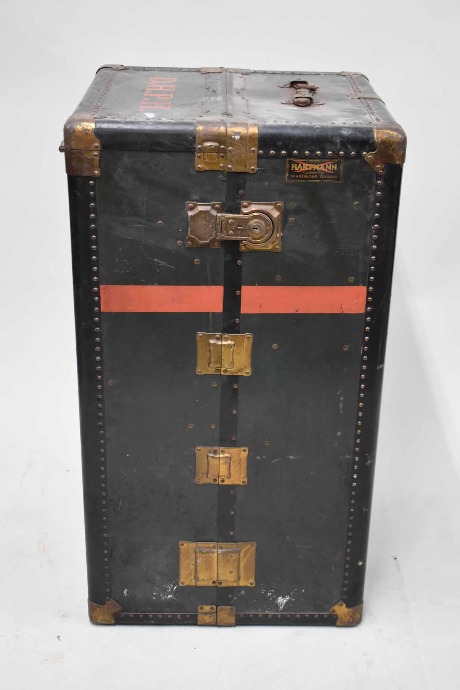 Vintage Hartman Cushion Top Wardrobe Trunk (1 of 7)
