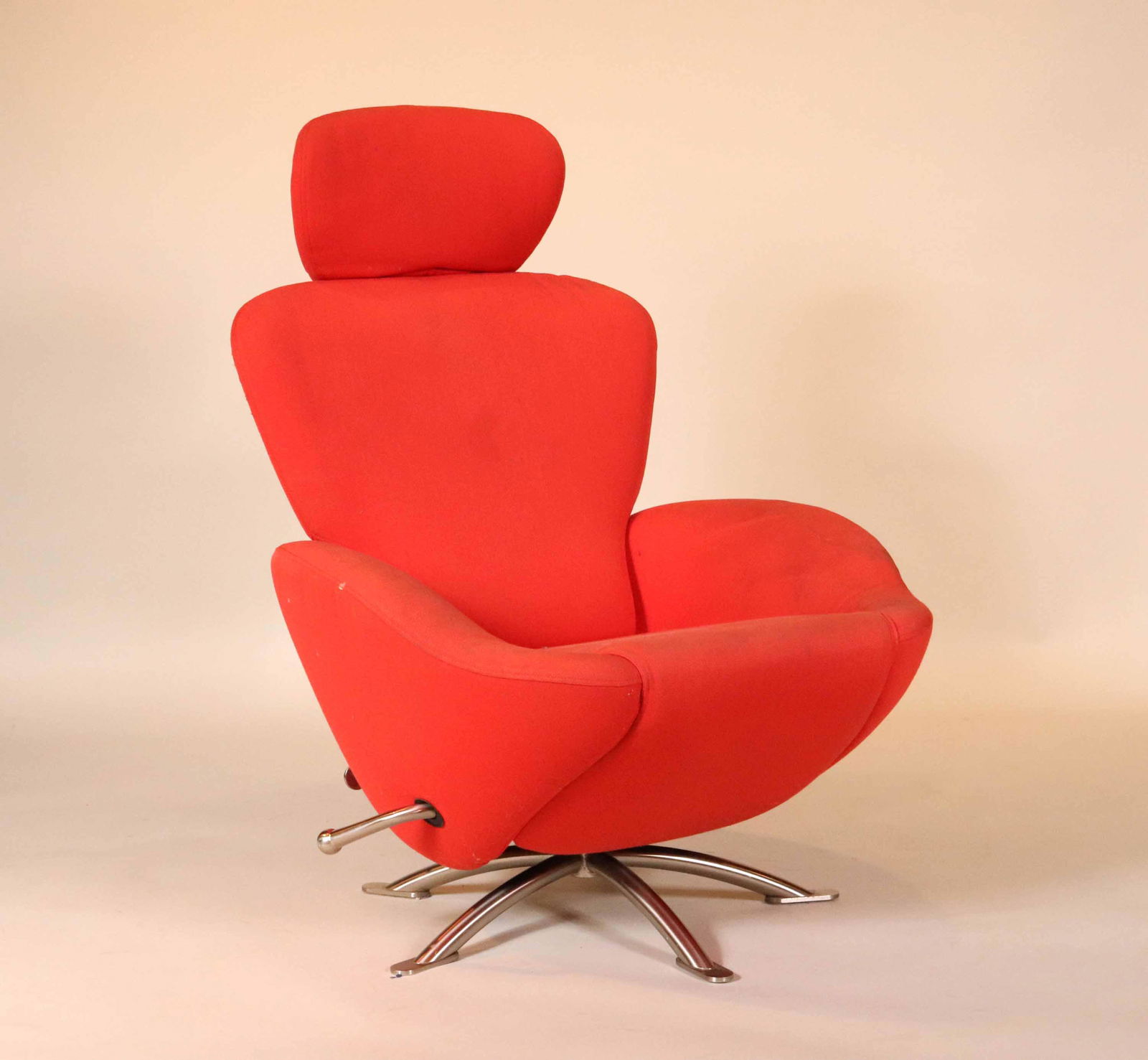 Toshiyuki Kita Kio Dodo for Cassina Lounge Chair: (Japanese, b. 1942) 41"h x 30"w x 26"d