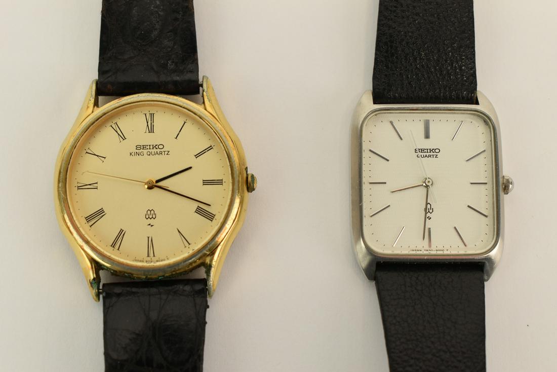 Two Vintage Seiko Wristwatches: Two Vintage Seiko Wristwatches Used condition, wear/worn, unknown working condition