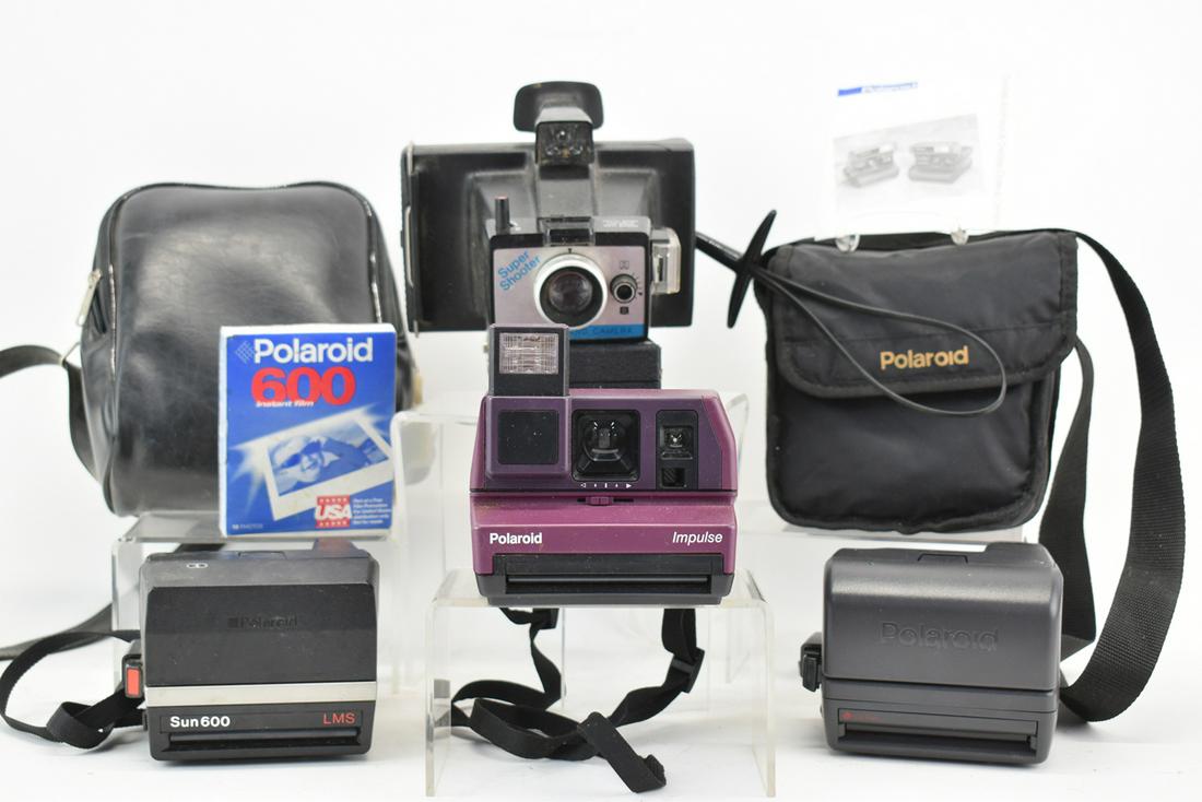 Four Assorted Vintage Polaroid Cameras (1 of 7)