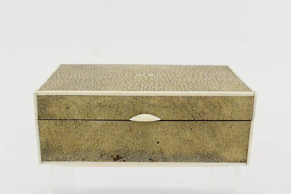 Shagreen Veneered and Bone Inlay Wood Box: Vintage Shagreen Veneered and Bone Inlay Wood Box Used condition, wear, worn, minor losses 6-3/4" x 4" x 2-1/2"