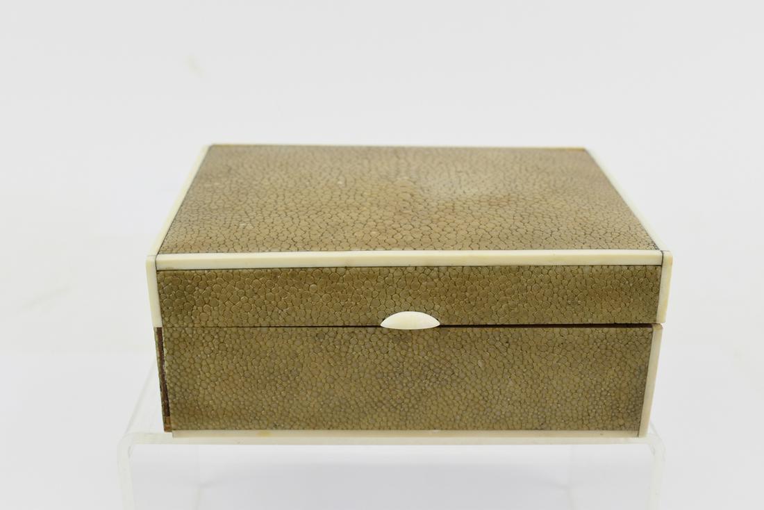 Shagreen Veneered and Bone Inlay Wood Box: Vintage Shagreen Veneered and Bone Inlay Wood Box Used condition, wear, worn, losses, may be in need of repair 5-1/2" x 4-1/8" x 2-1/4"