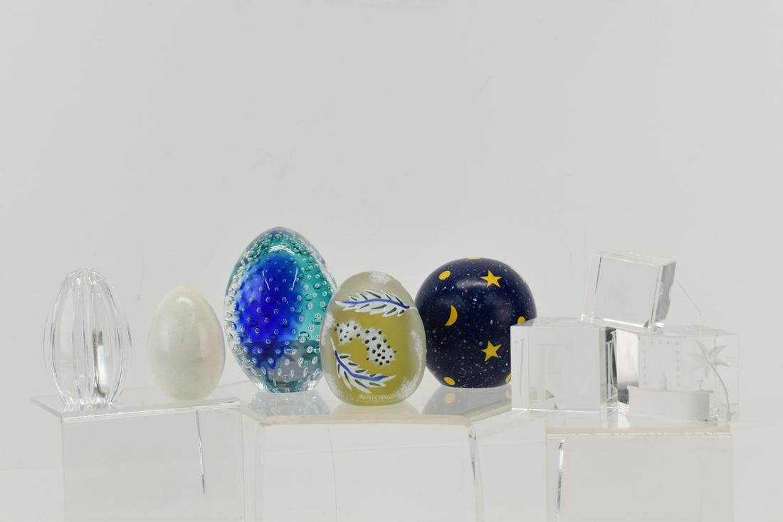 Group of Assorted Paperweights (1 of 7)