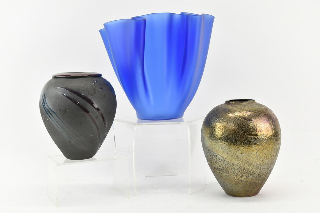 Three Assorted Artistic Vases (1 of 6)