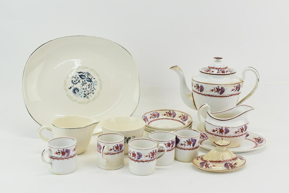 Purple and Red Floral Tea Set: Purple and Red Floral Tea Set, comprising a teapot, 4 saucers, an oval dish, 5 teacups, a creamer, and a lid, together with a blue and white floral large tray and two cups, 16 pieces total Used condit