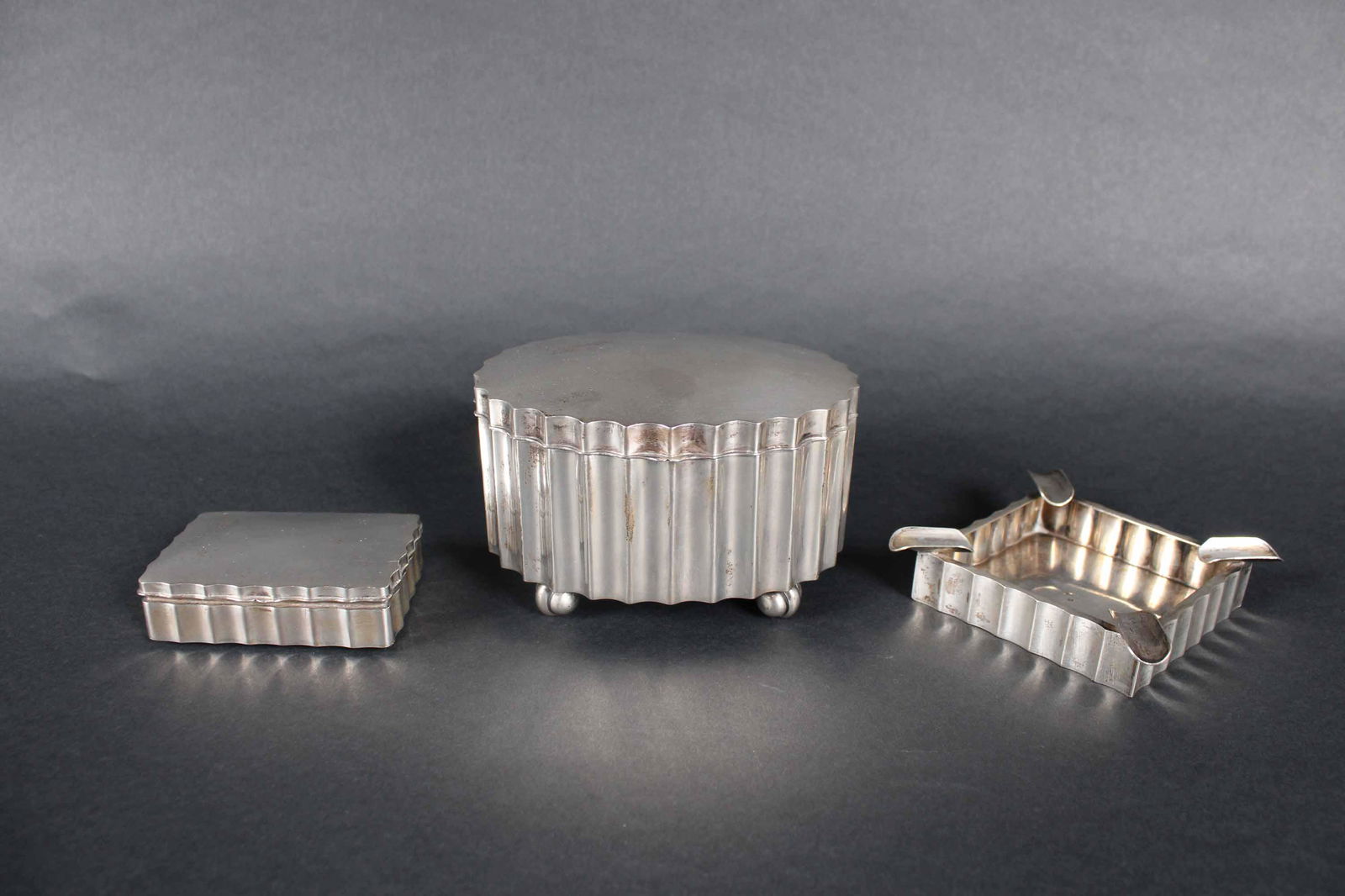 Three Piece Polish Silver Fluted Table Articles (1 of 15)