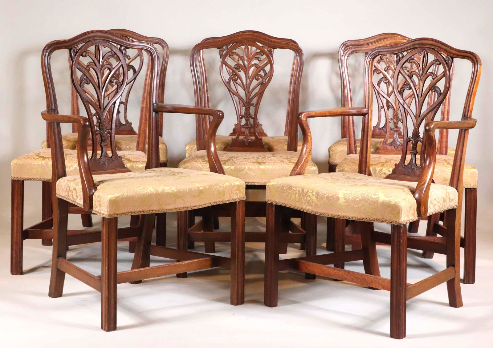 Eight Chippendale Carved Mahogany Dining Chairs (1 of 14)