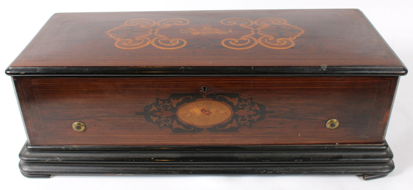Swiss Cylinder Music Box: Possibly Nicole Freres, ca. 1870, six-song music box featuring a Gothic Revival pierced screen inset with a gouache scene of Milan, 170 combs with all teeth intact, stamped with the serial number 9548