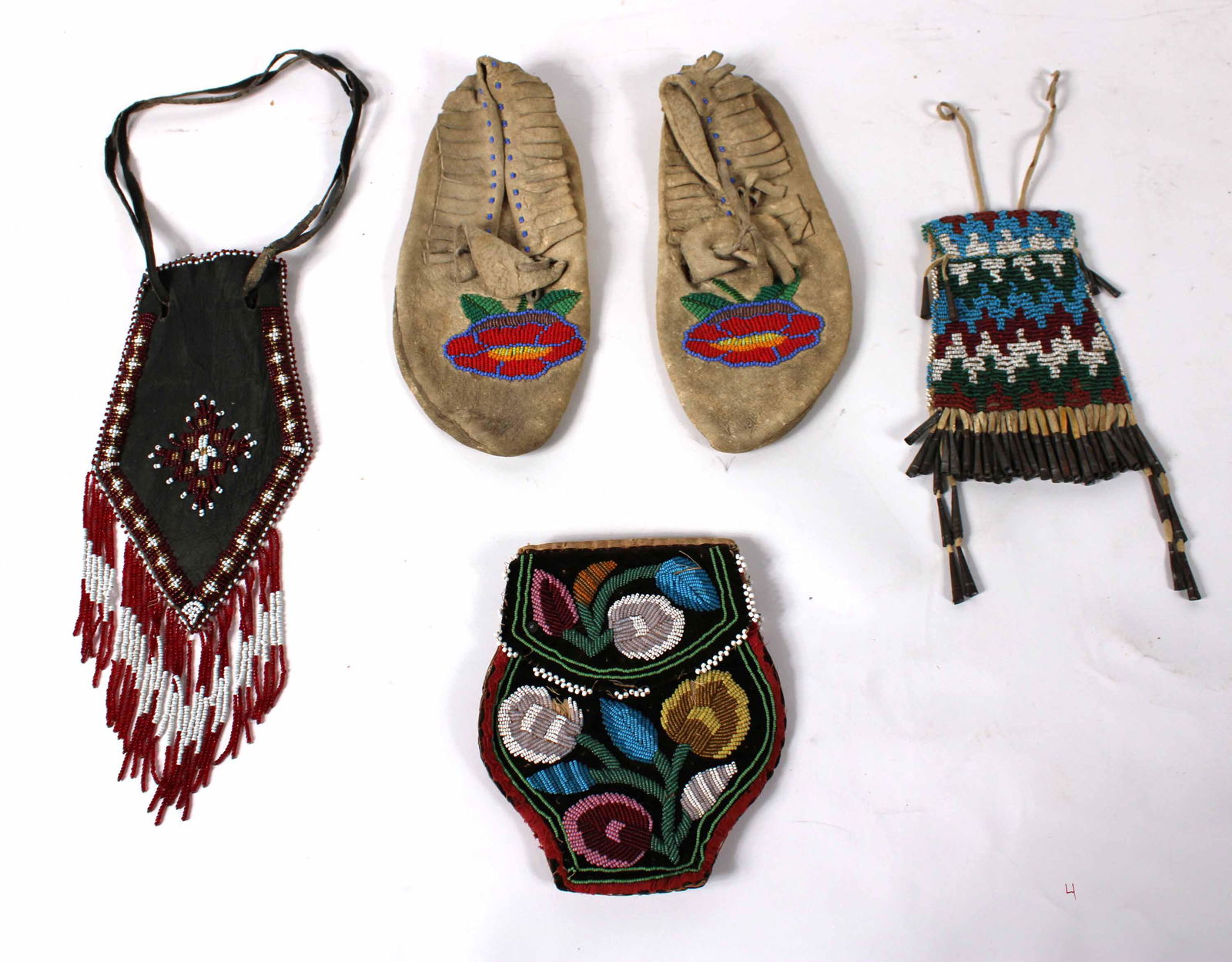 Pair of American Indian Beaded Leather Moccasins (1 of 14)