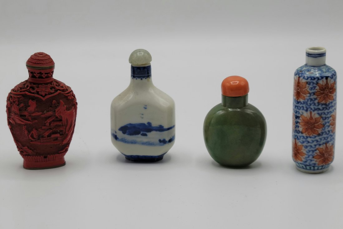 Group of Chinese Snuff Bottles with Small Vase (1 of 15)