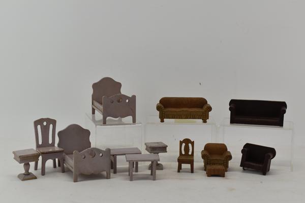 Strombecker Schoenhut Style Bedroom 1930s (1 of 5)