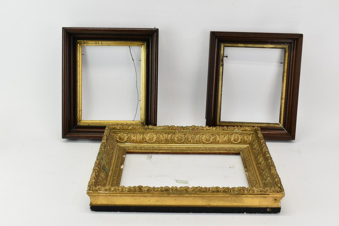 Group of Three Assorted Vintage Wooden Frames (1 of 7)