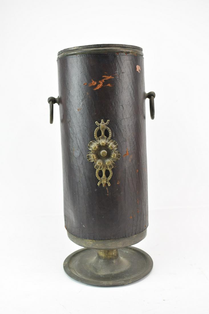 Old Metal & Leather Umbrella Stand: Old Metal & Leather Umbrella Stand Used condition, leather is worn and scratched, metal has dings and dents 20-1/2"h x 9"dia