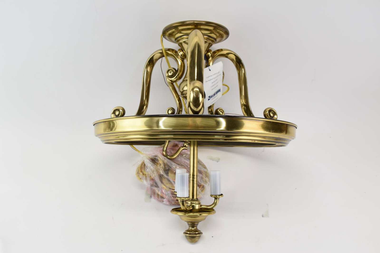 Three Light Brass Chandelier By Sea Gull Lighting: Three Light Brass Chandelier By Sea Gull Lighting Appears to be in unused condition, unknown working condition Overall: appx. 15-1/2"dia x 17"h