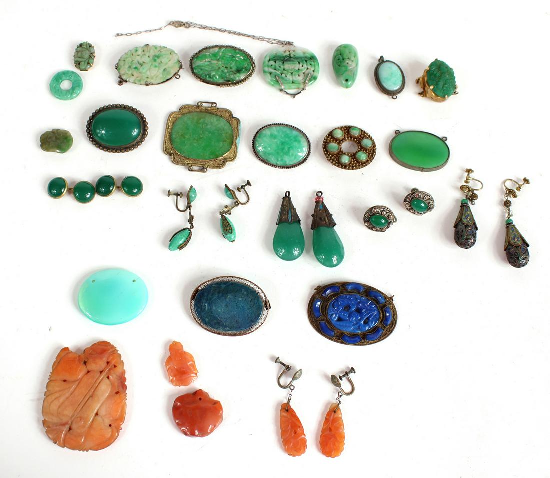 Vintage Asian Hardstone and Jade Brooches (1 of 11)