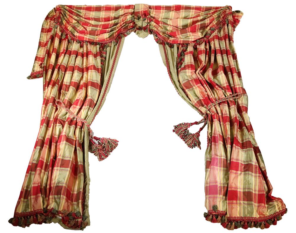 Set of Red and Green Curtains on a Curtain Rod (1 of 10)