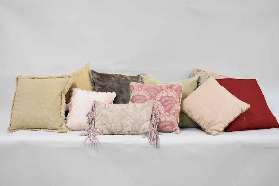 Group of Assorted Throw Pillows: Group of Assorted Throw Pillows. Used condition, some fading.