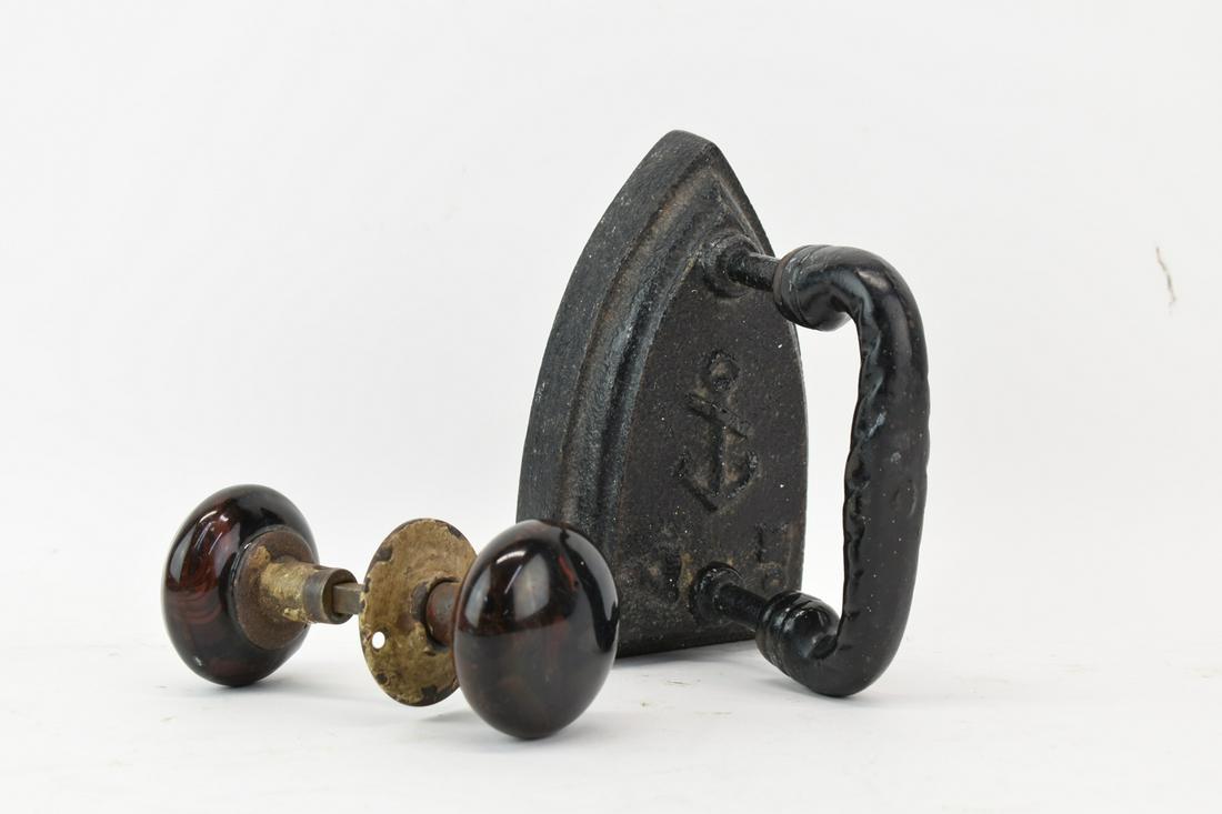 Antique Flatiron N0. 7: Antique Flatiron N0. 7. Used condition, 6" x 3 3/4" x 5" tall. Together with a set of marbleized door knobs.