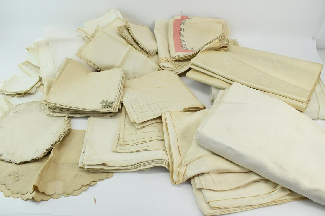 Group of Assorted Table Linens: Group of Assorted Table Linens, including tablecloths, napkins.