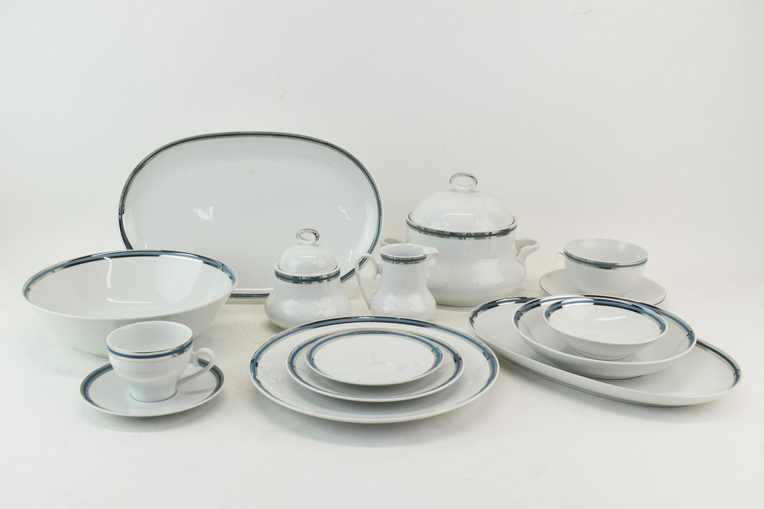 Partial Set Dinner Bavaria Schumann Arzberg: Partial Set Dinner Bavaria Schumann Arzberg of Germany, comprising (11) 10-3/8" dinner plates, (12) 8" soups, (12) 5-1/2" berry bowls, (13) 5-5/8" bread plates, (23) 5-3/4" saucer plates, (23) teacups