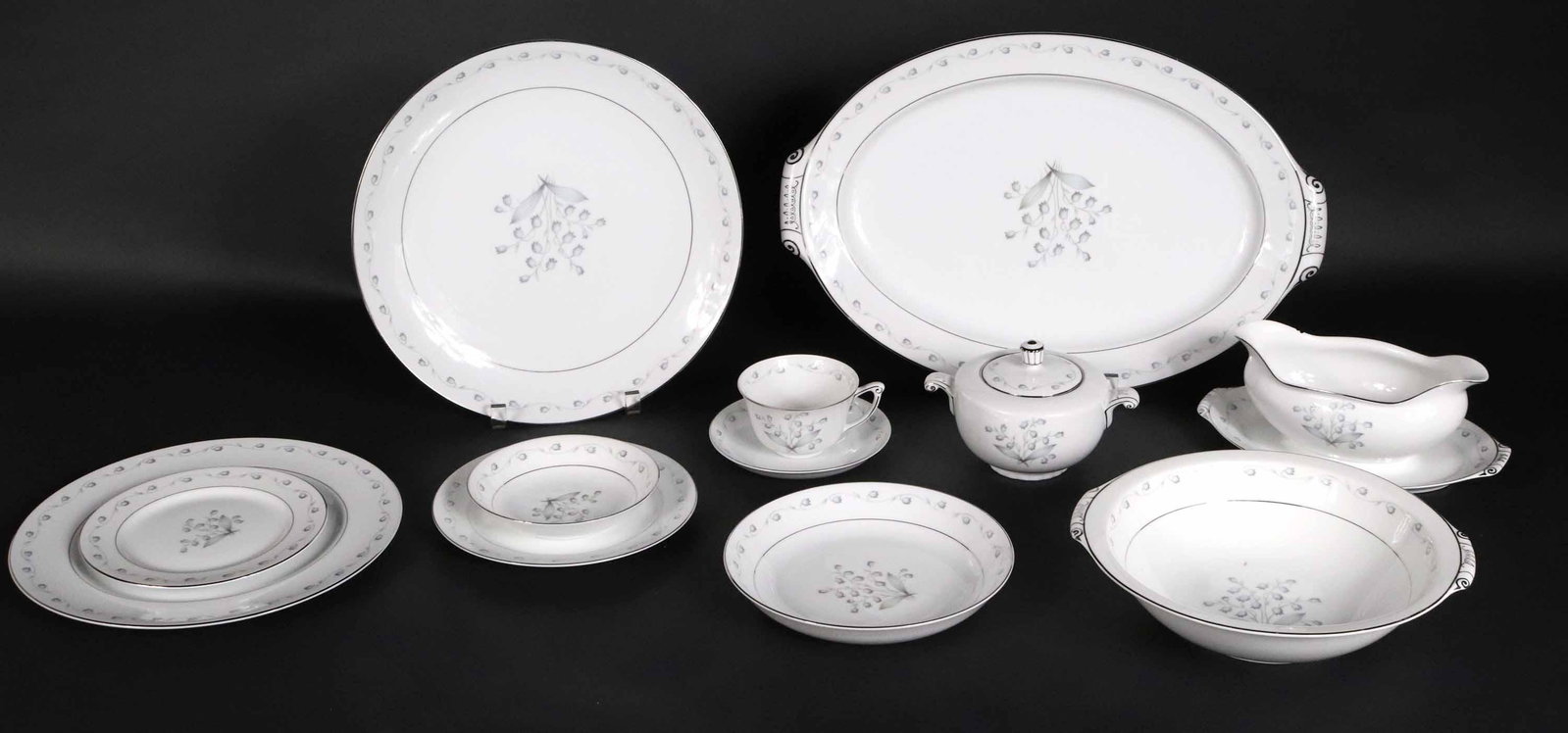 Narumi Floral Decorated Partial Dinner Service: Narumi Floral Decorated Partial Dinner Service, Japanese, Marcel. Comprising 11 dinner plates, 11 luncheon plates, 11 bread and butter plates, 11 soup bowls, 11 fruit bowls, 17 teacups and 11 saucers,
