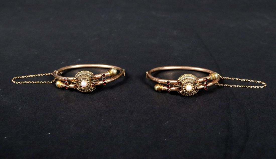 Pair of Victorian Yellow Gold-Filled Bracelets (1 of 8)