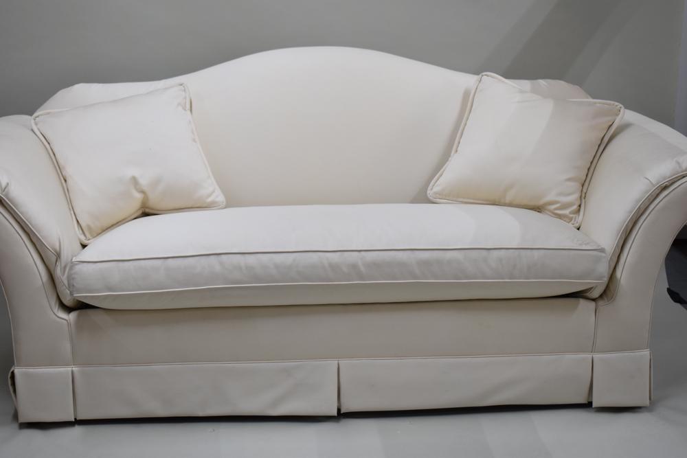 Baker Rolled Arm Sofa (1 of 8)