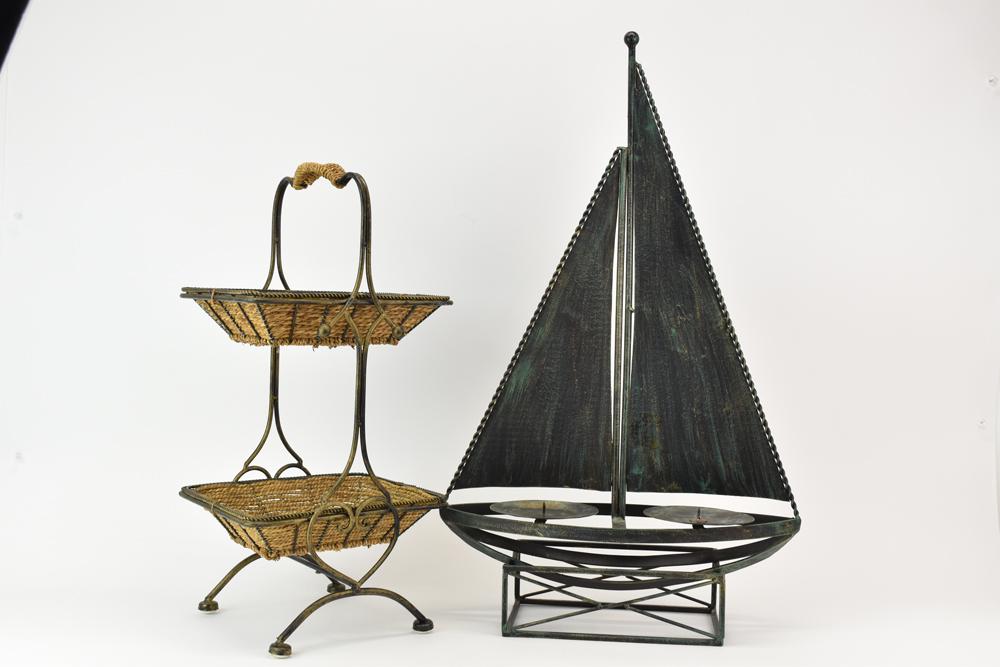 Patina Brass Sailboat Form Candle Holder (1 of 7)