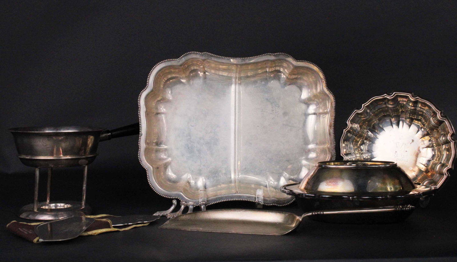 Two Silver Plated Gravy Boats (1 of 20)