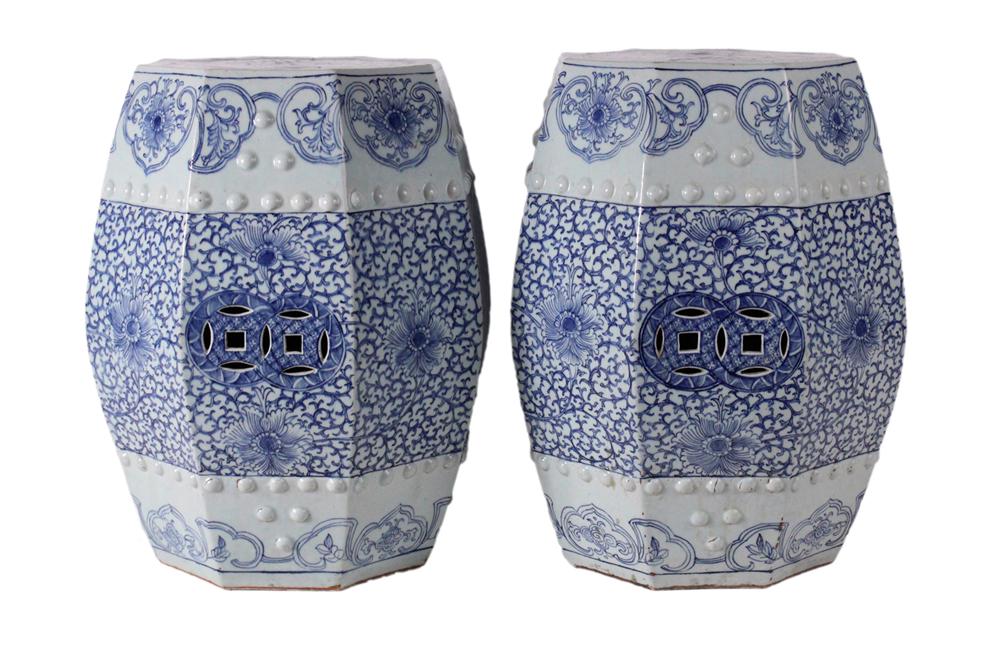 Pair of Chinese Export Blue and White Stools: 19th C. Each appx. 18-3/4"h x 11-3/4"dia