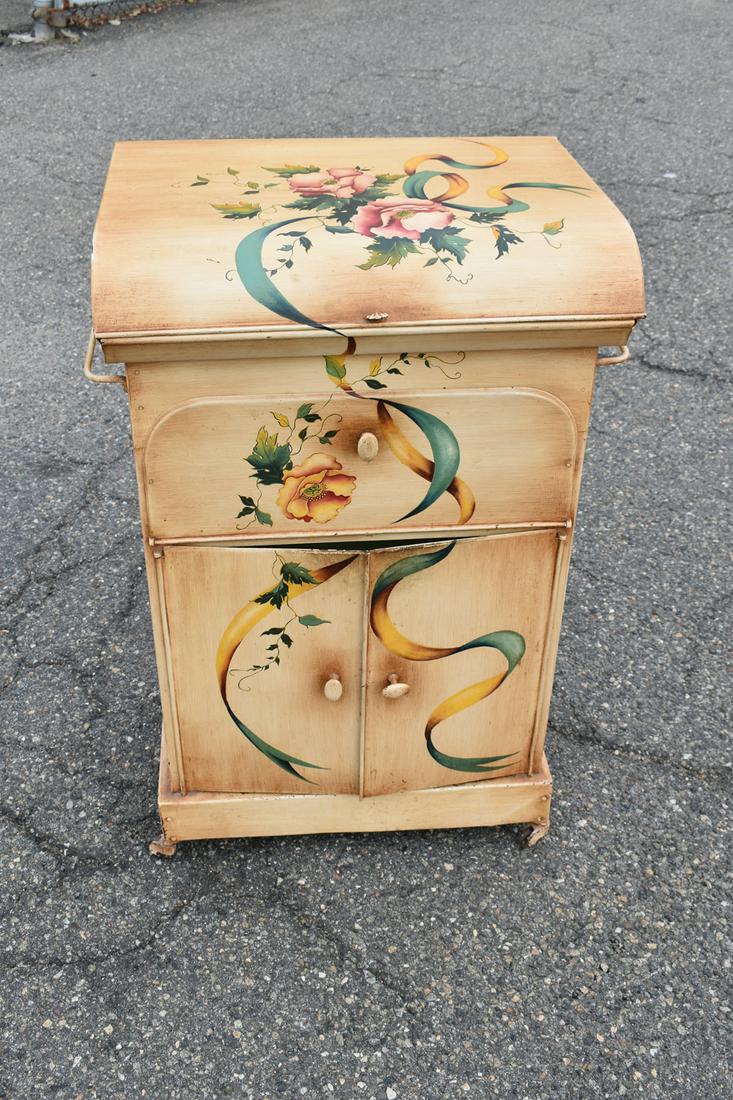 Bucks County Tole Painted Wash Stand Cabinet (1 of 7)